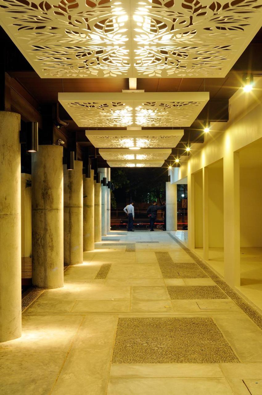 Navalai River Resort Bangkok Extérieur photo