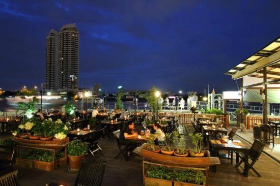 Navalai River Resort Bangkok Extérieur photo